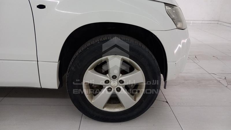 JS3TD54V274115577 Auction: EmiratesAuction Lot: 408892 JS3TD54V274115577 Suzuki Grand Vitara 2007 WHITE Photo 29
