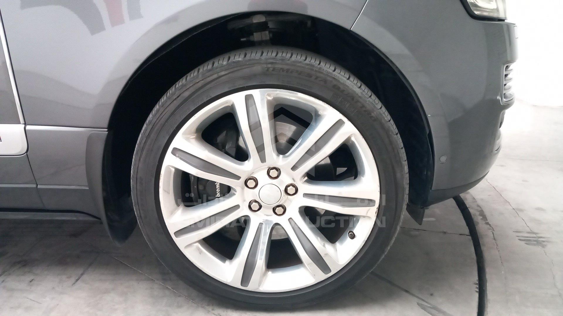 2016 RANGE ROVER VOGUE VIN: SALGA3EF8GA259620