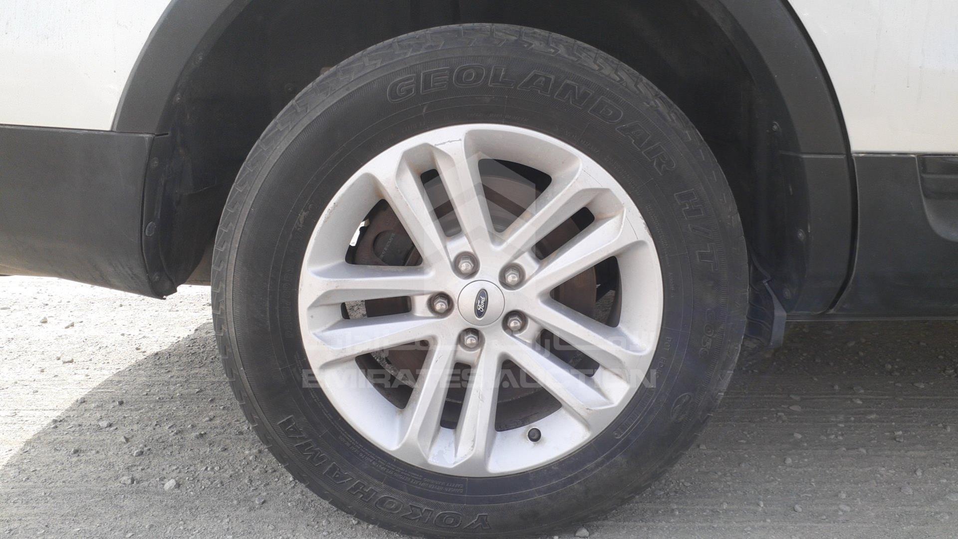 2013 FORD EXPLORER VIN: 1FM5K8B84DGB95580