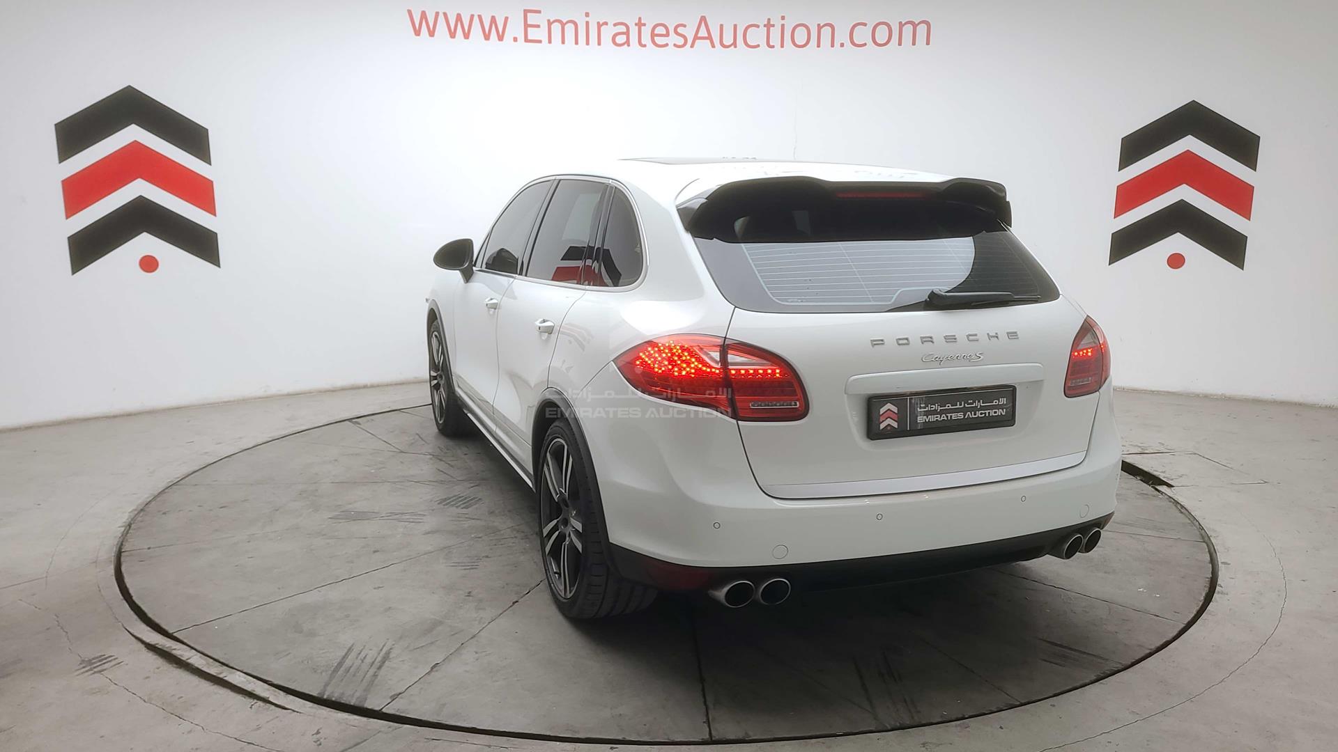 2013 PORSCHE CAYENNE VIN: WP1ZZZ92ZDLA83940
