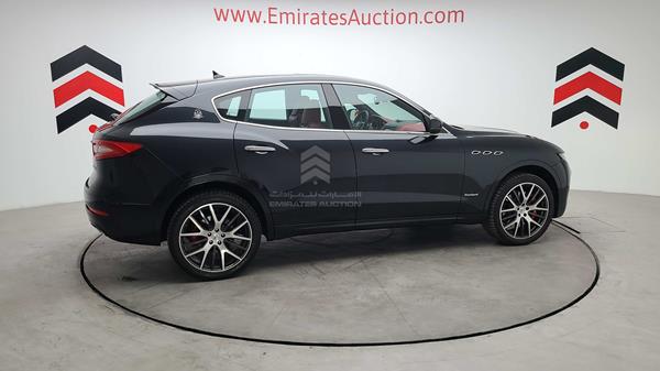 ZN6YU61F1JX277633 Maserati Levante