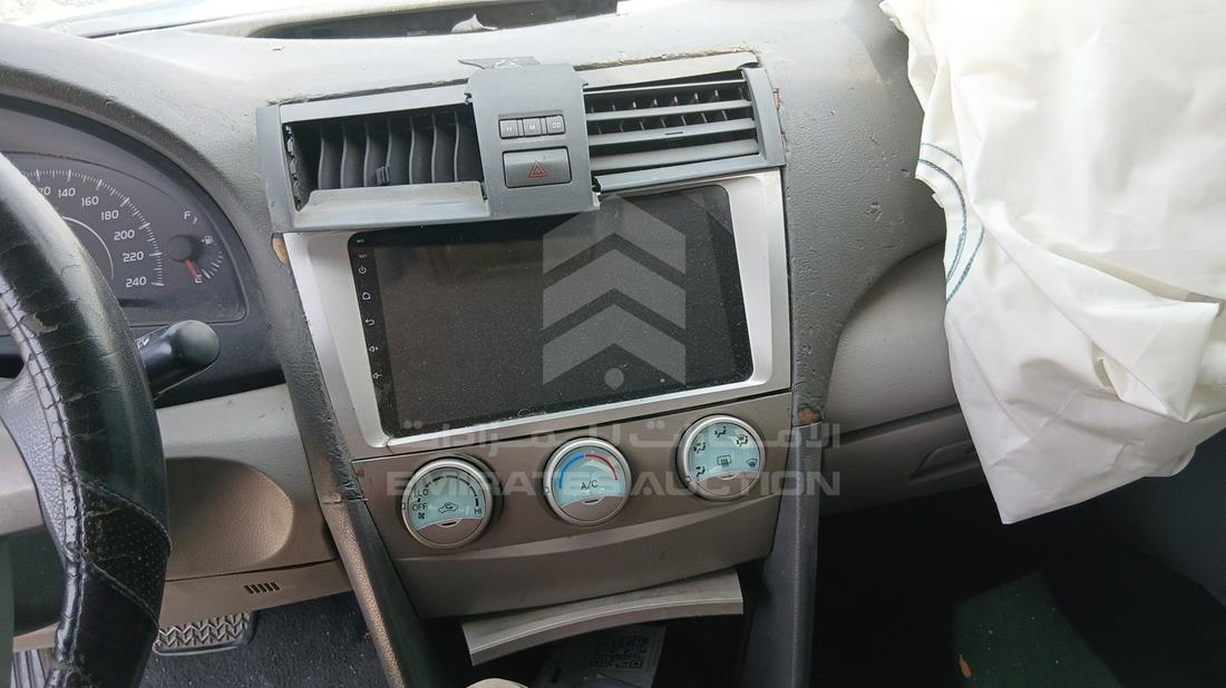 2011 Toyota Camry — Entertainment Systems & Camera Monitor & Navigation — Photo 16