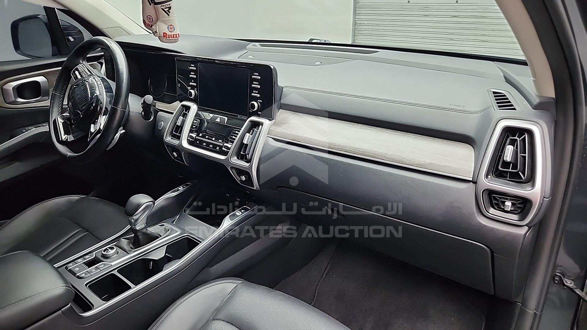 2021 KIA SORENTO VIN: 5XYRHDLF3MG023229
