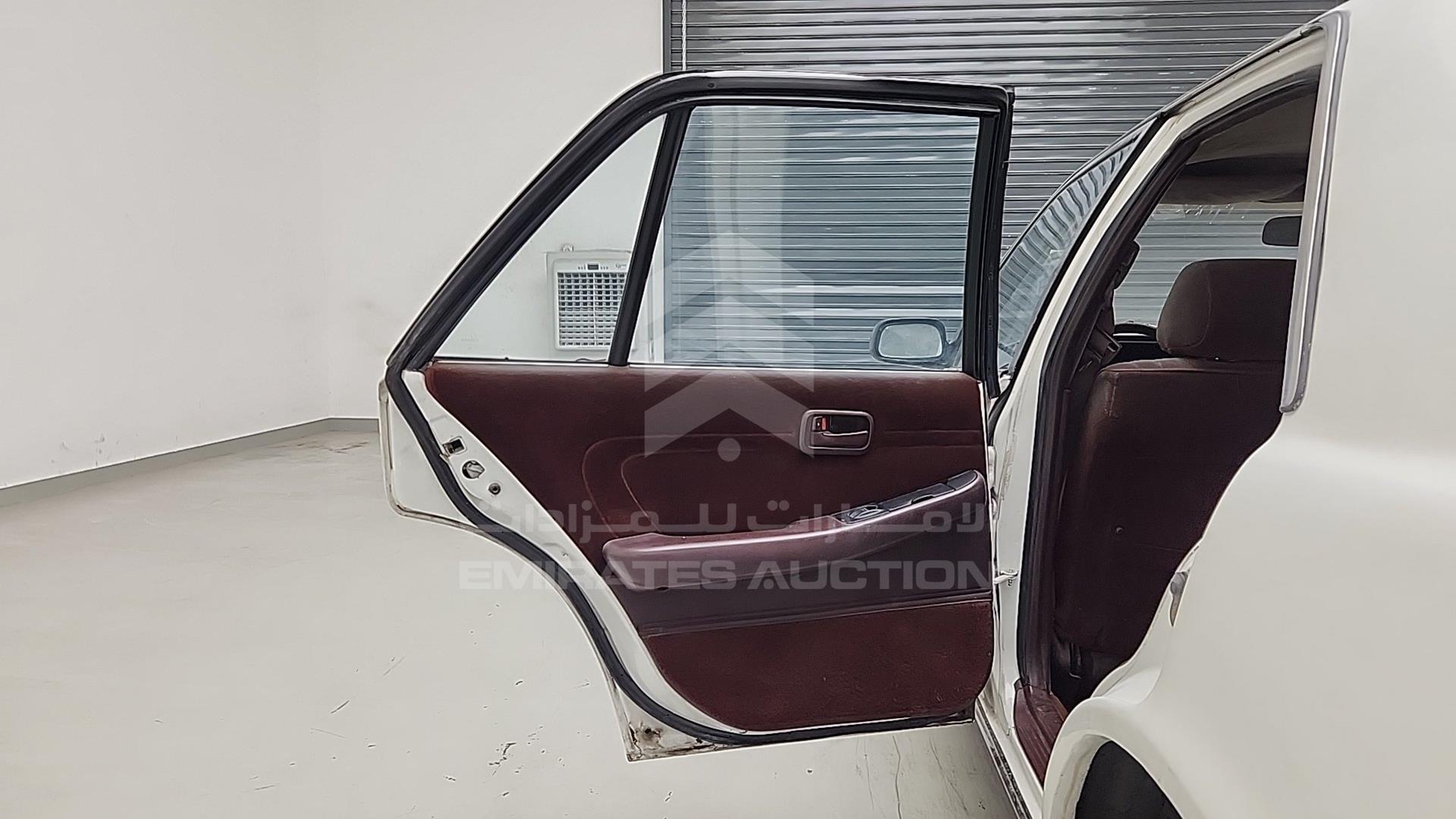 1995 TOYOTA CRESSIDA VIN: RX817046854