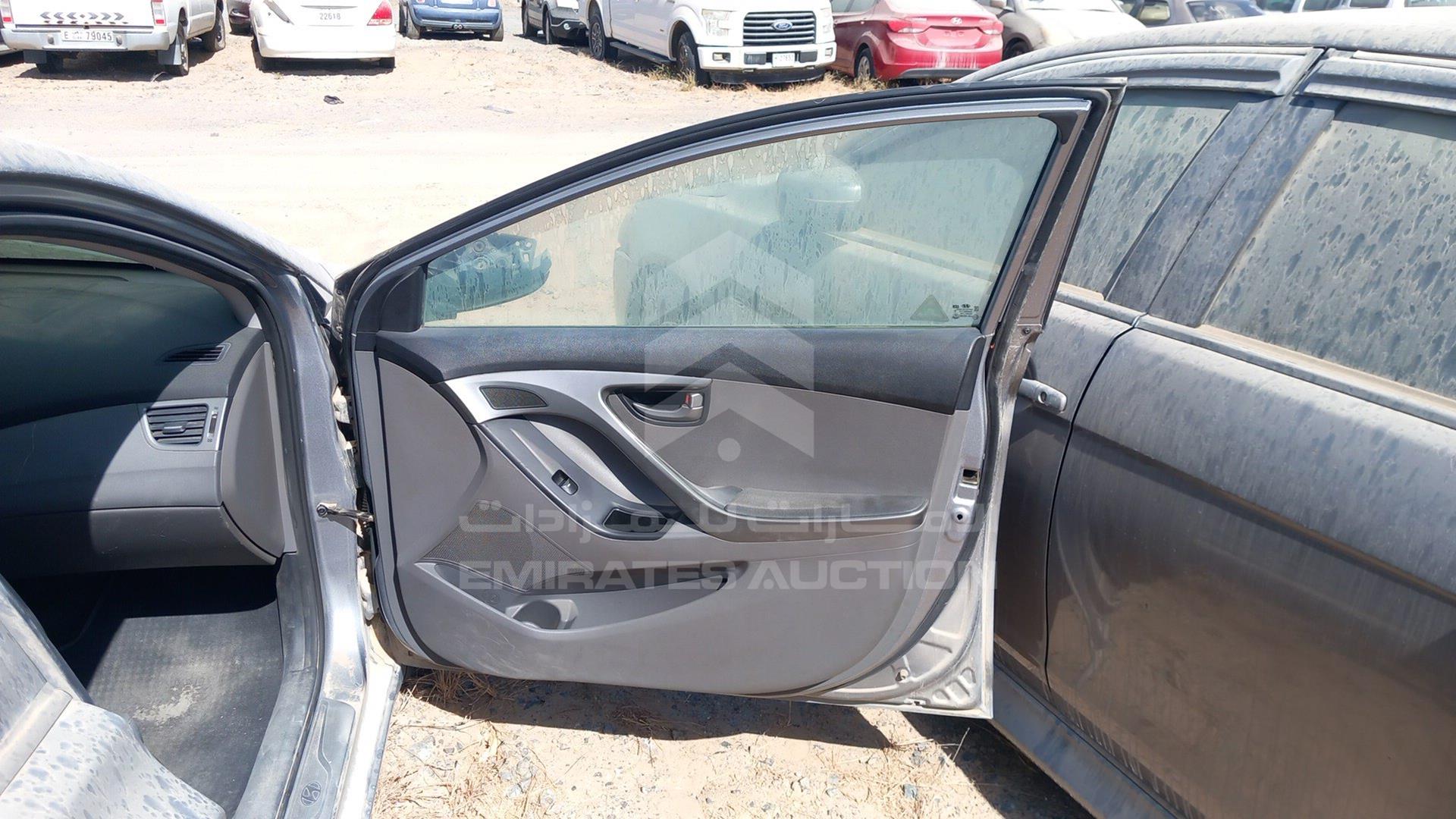 2015 HYUNDAI ELANTRA VIN: KMHDG41C1FU406492