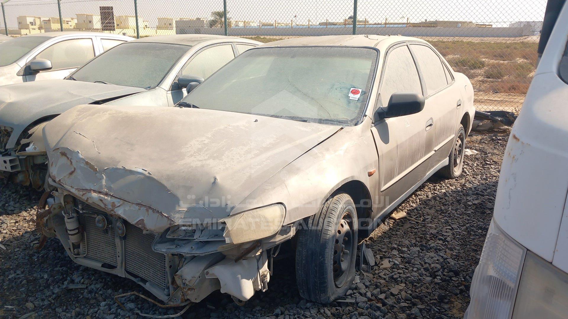 2002 HONDA ACCORD VIN: JHMCF86302C402600