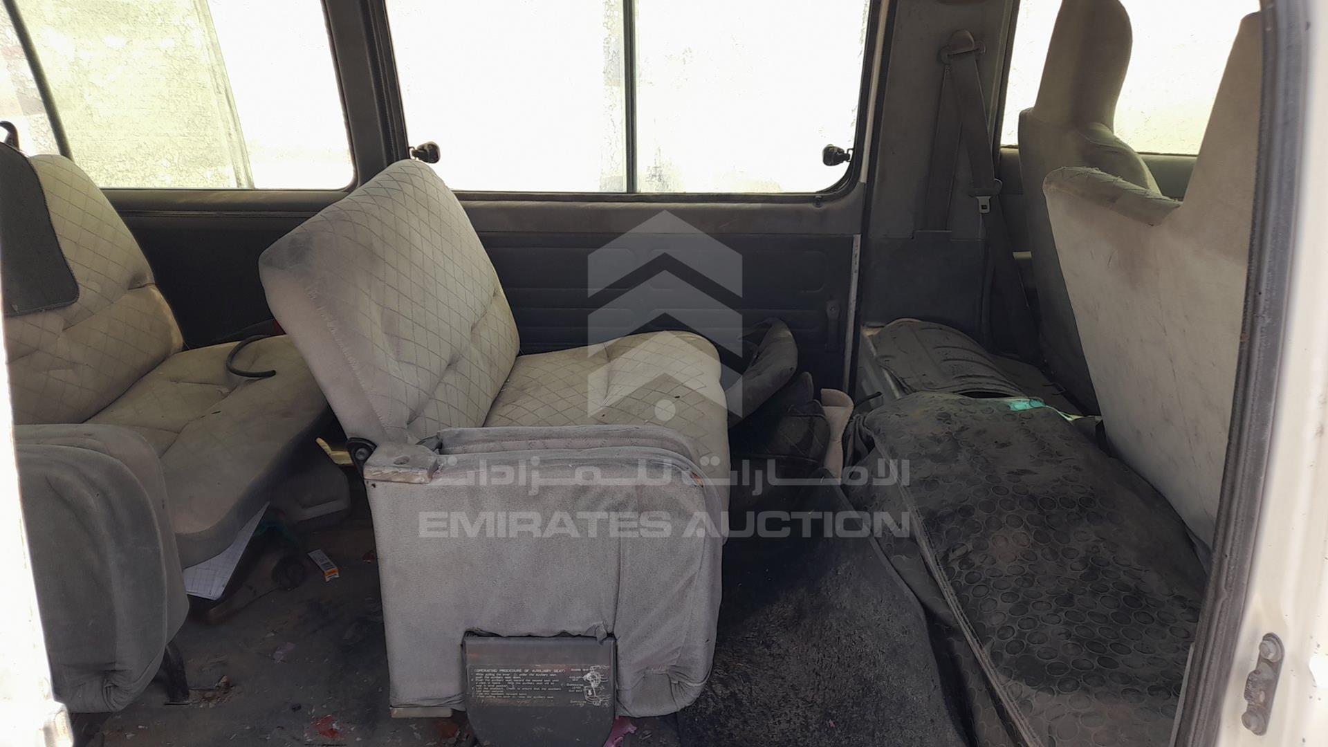 2008 MITSUBISHI L 300 VIN: JMYHNP13W8A702445