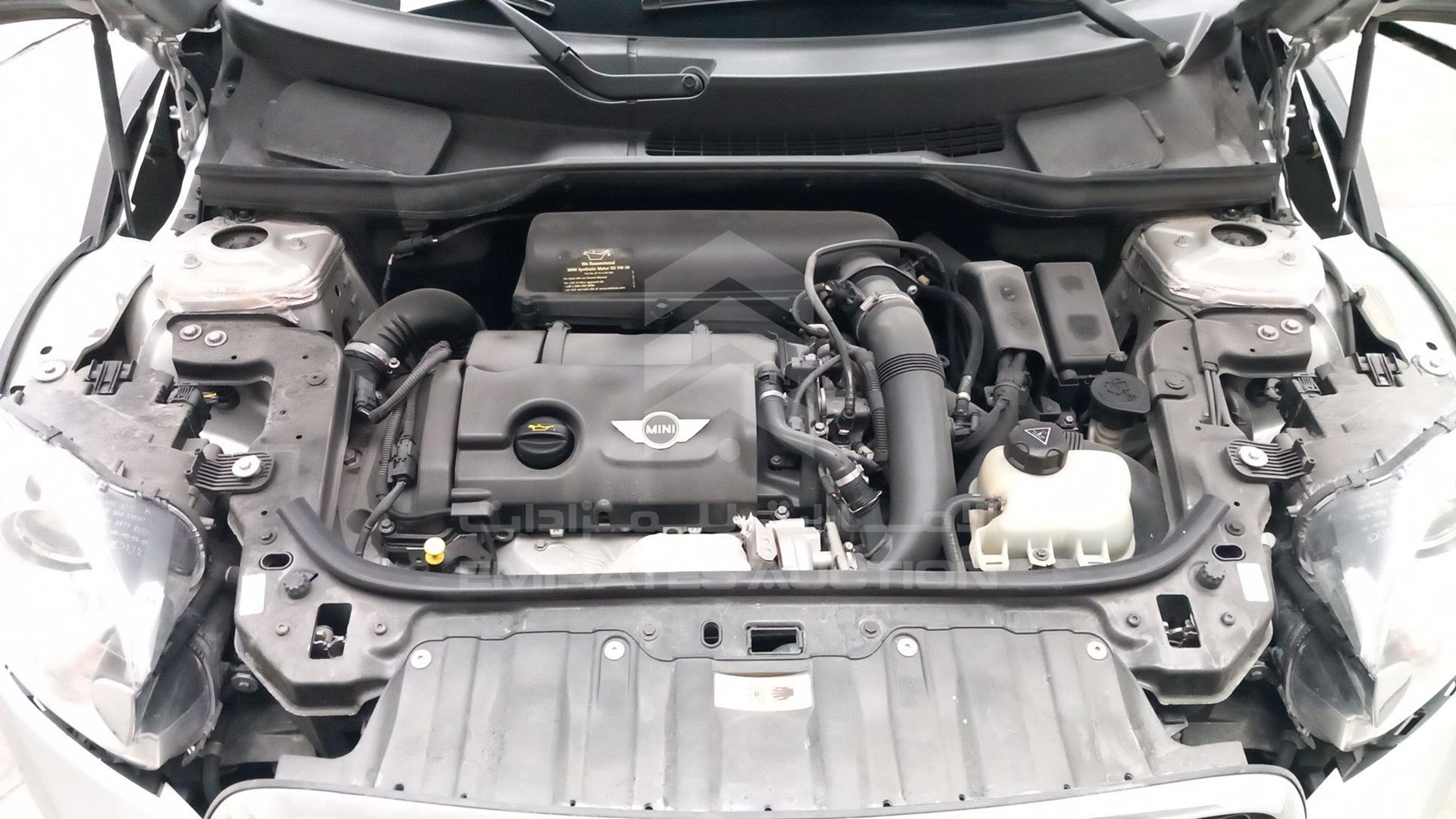 2014 MINI COOPER S VIN: WMWSS5C52EWN66959