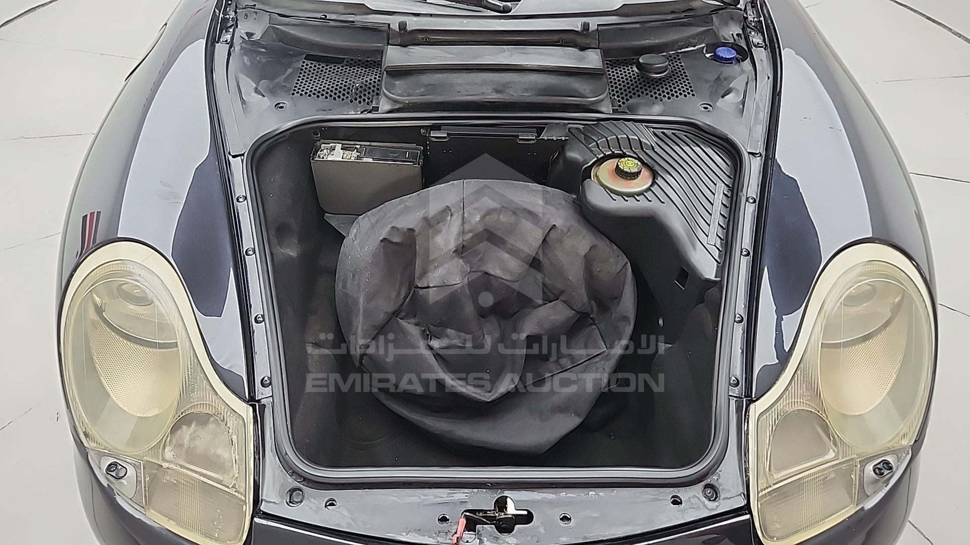 2002 PORSCHE BOXSTER VIN: WP0ZZZ98Z2U641689