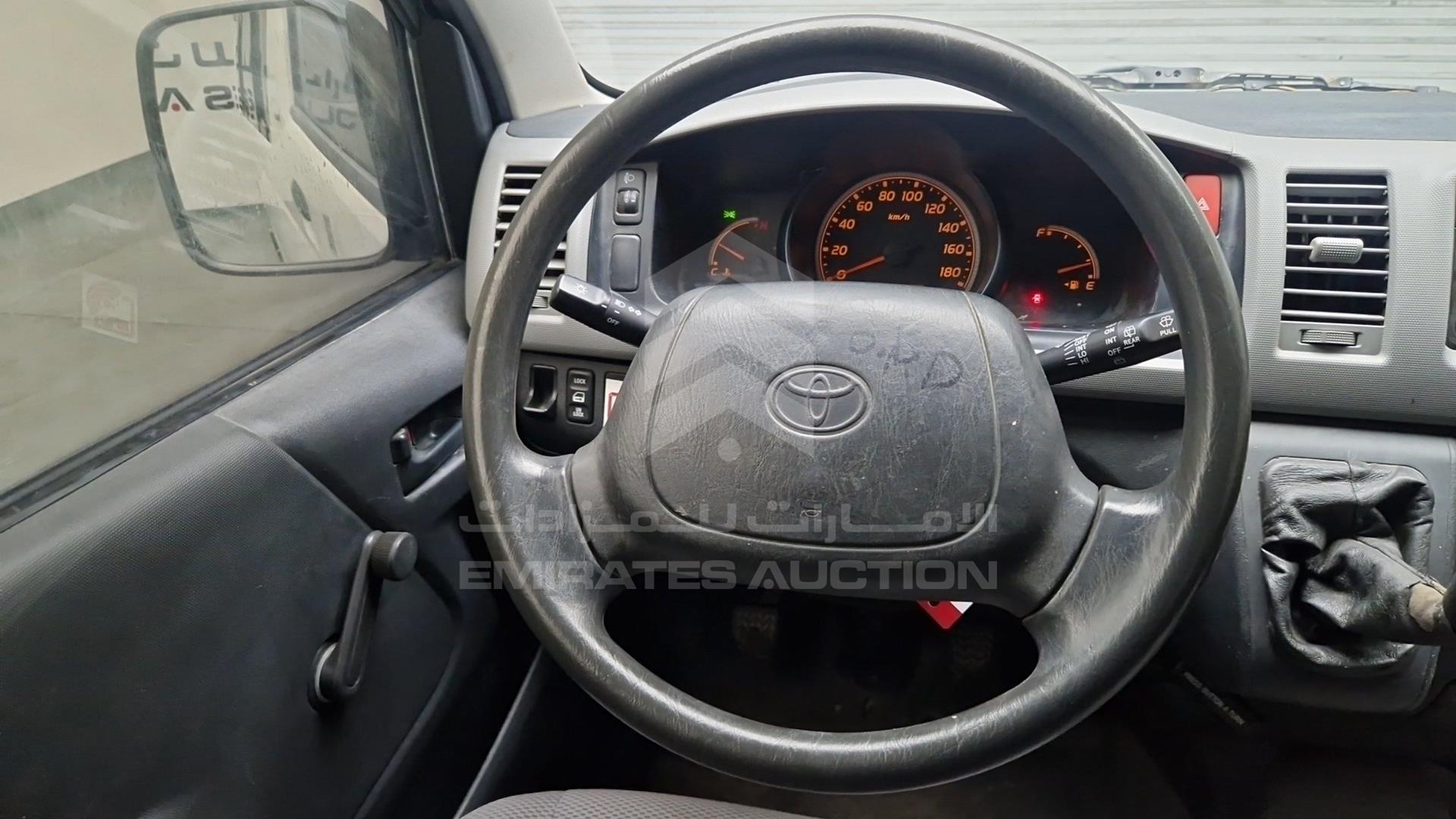 2008 TOYOTA HIACE VIN: JTGJX02PX83001664