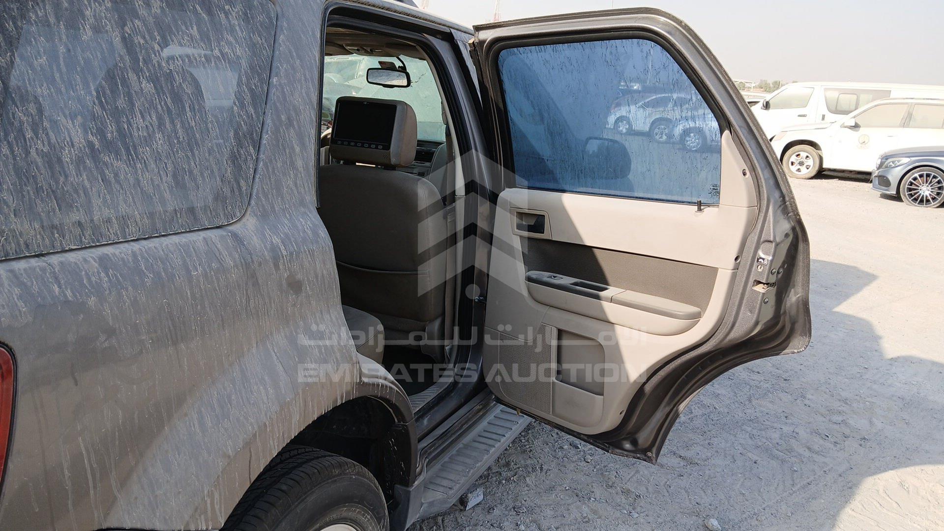 2012 FORD ESCAPE VIN: 1FMCU9DG5CKB74034