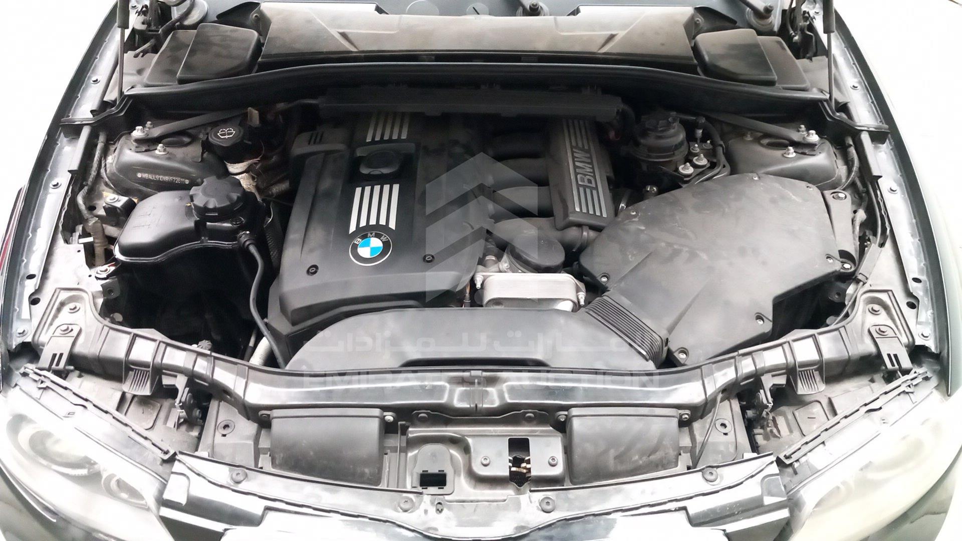 2009 BMW 125 I VIN: WBAUL910X9VF72611