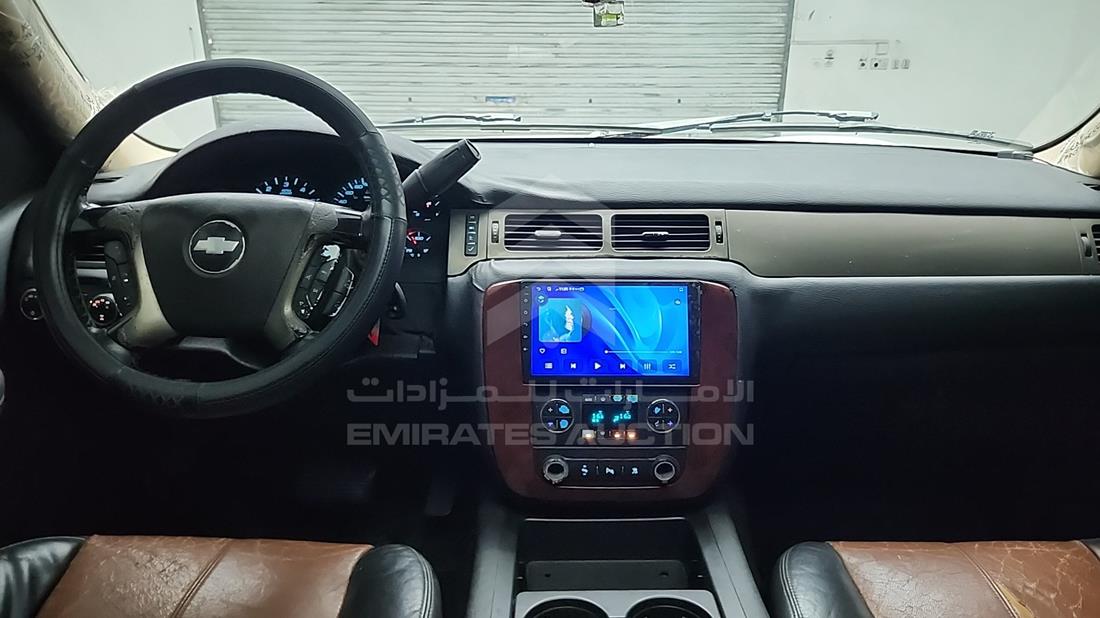 2008 Chevrolet Tahoe — Entertainment Systems & Camera Monitor & Navigation — Photo 16