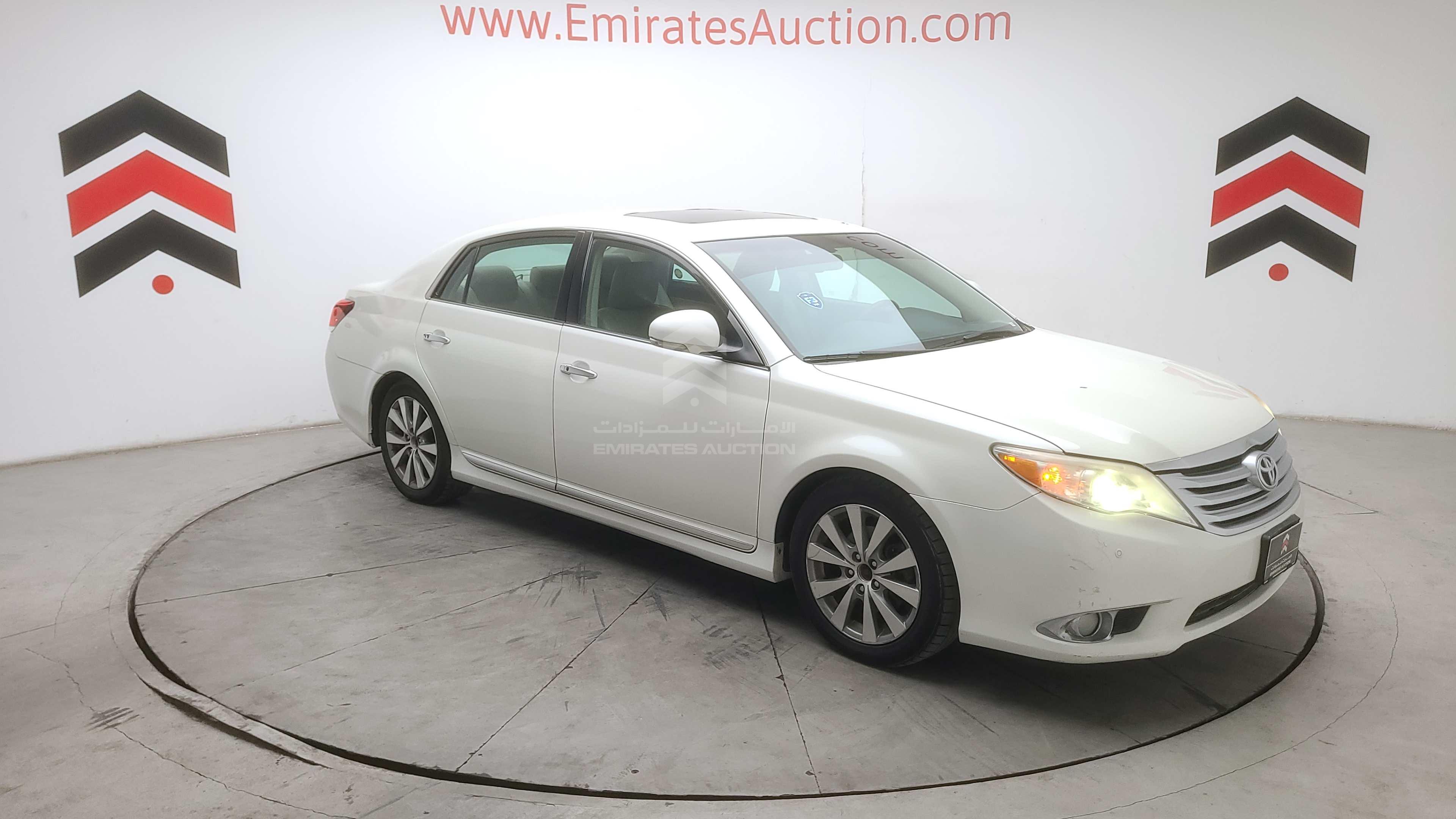 4T1BK36B2BU405586 - 2011 Toyota Avalon - #489716