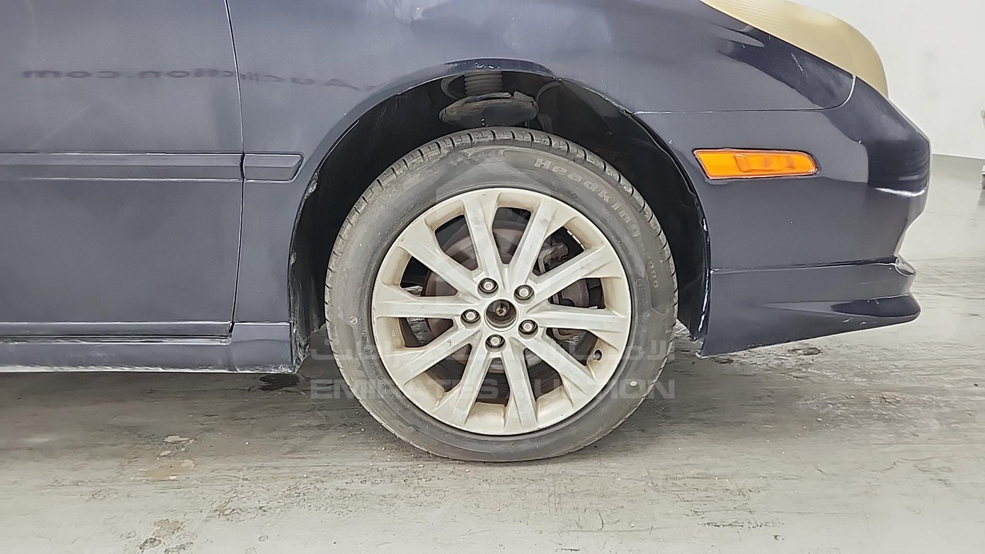 2003 LEXUS ES 300 VIN: JTHBF30G130143631