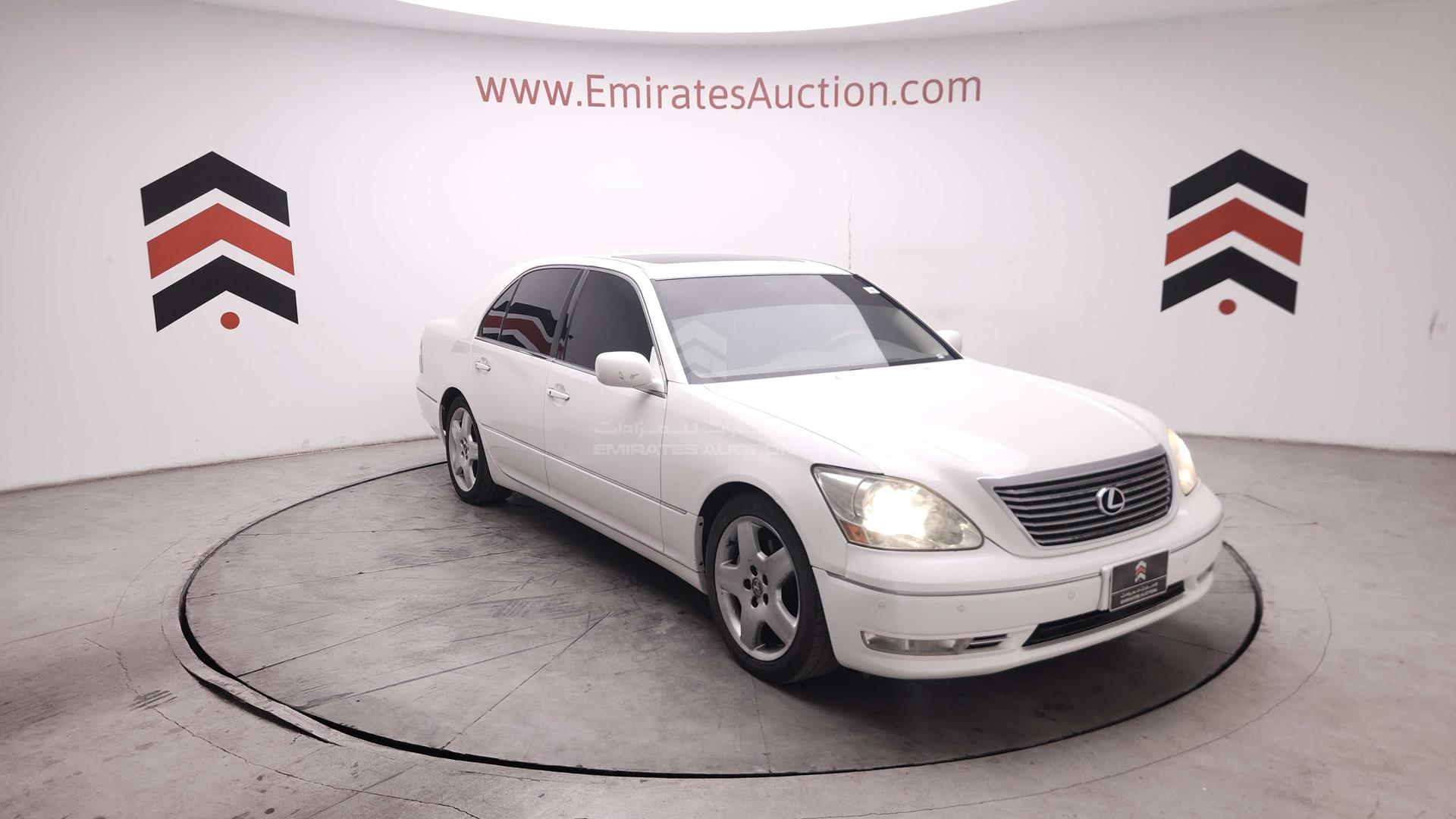 2004 LEXUS LS 430 VIN: JTHBN36F140142403