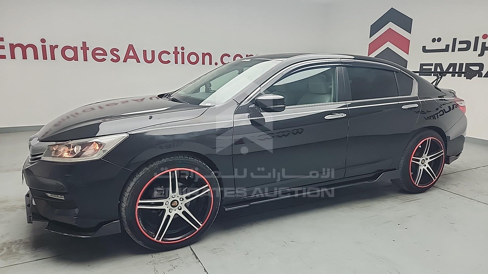 2017 HONDA ACCORD VIN: 1HGCR2F78HA053300