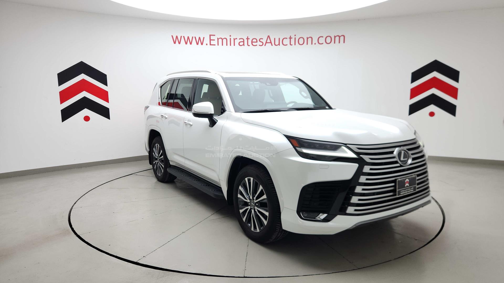 2022 LEXUS LX 600 VIN: JTJPB7CX1N4008941
