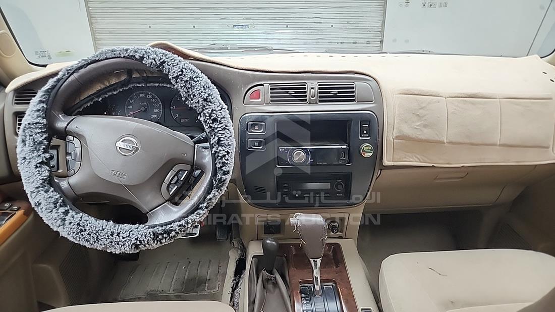1998 Nissan Patrol — Entertainment Systems & Camera Monitor & Navigation — Photo 15