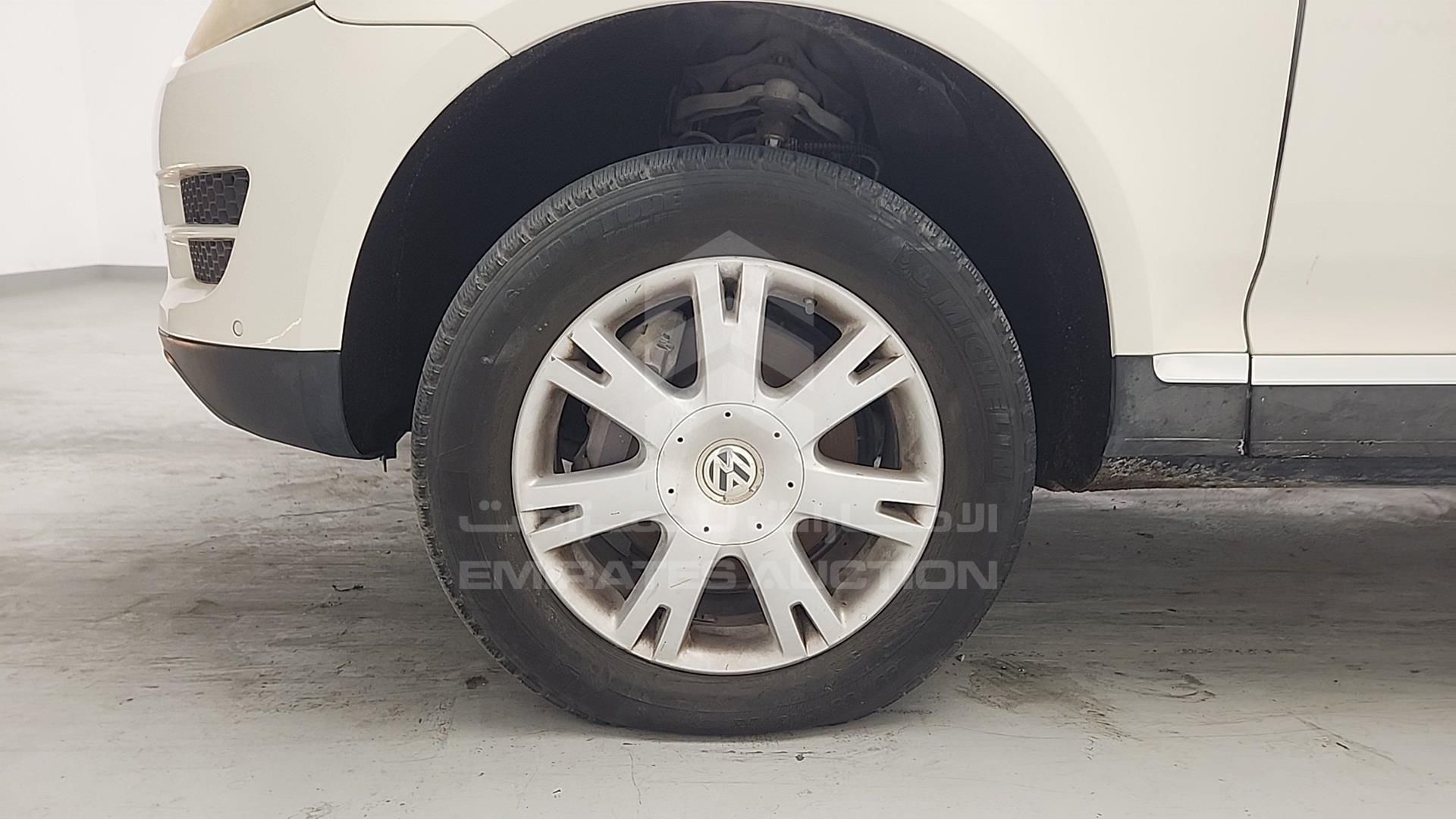 2009 VOLKSWAGEN TOUAREG VIN: WVGAL27L59D028448