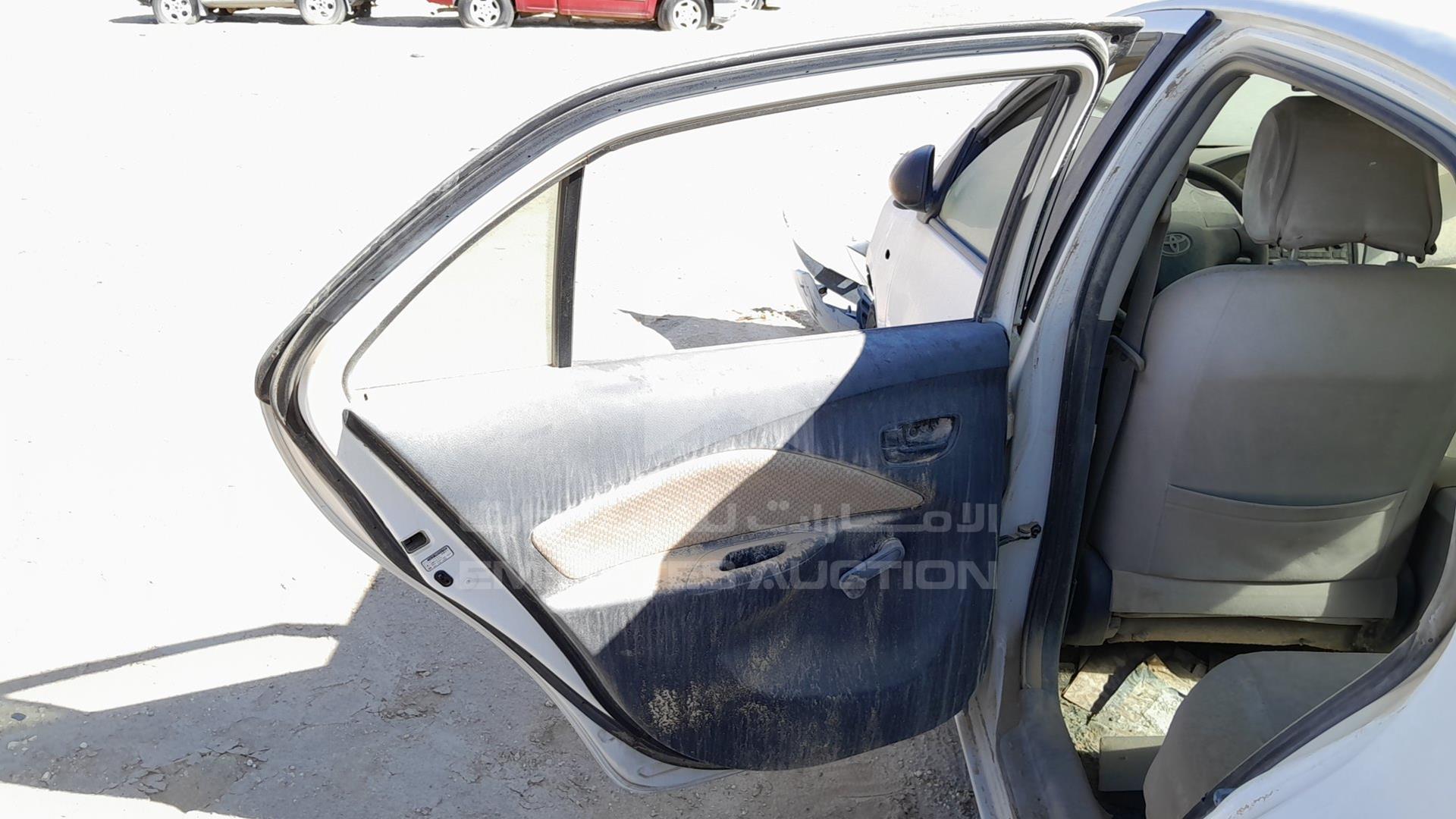 2008 TOYOTA YARIS VIN: JTDBW923281092155