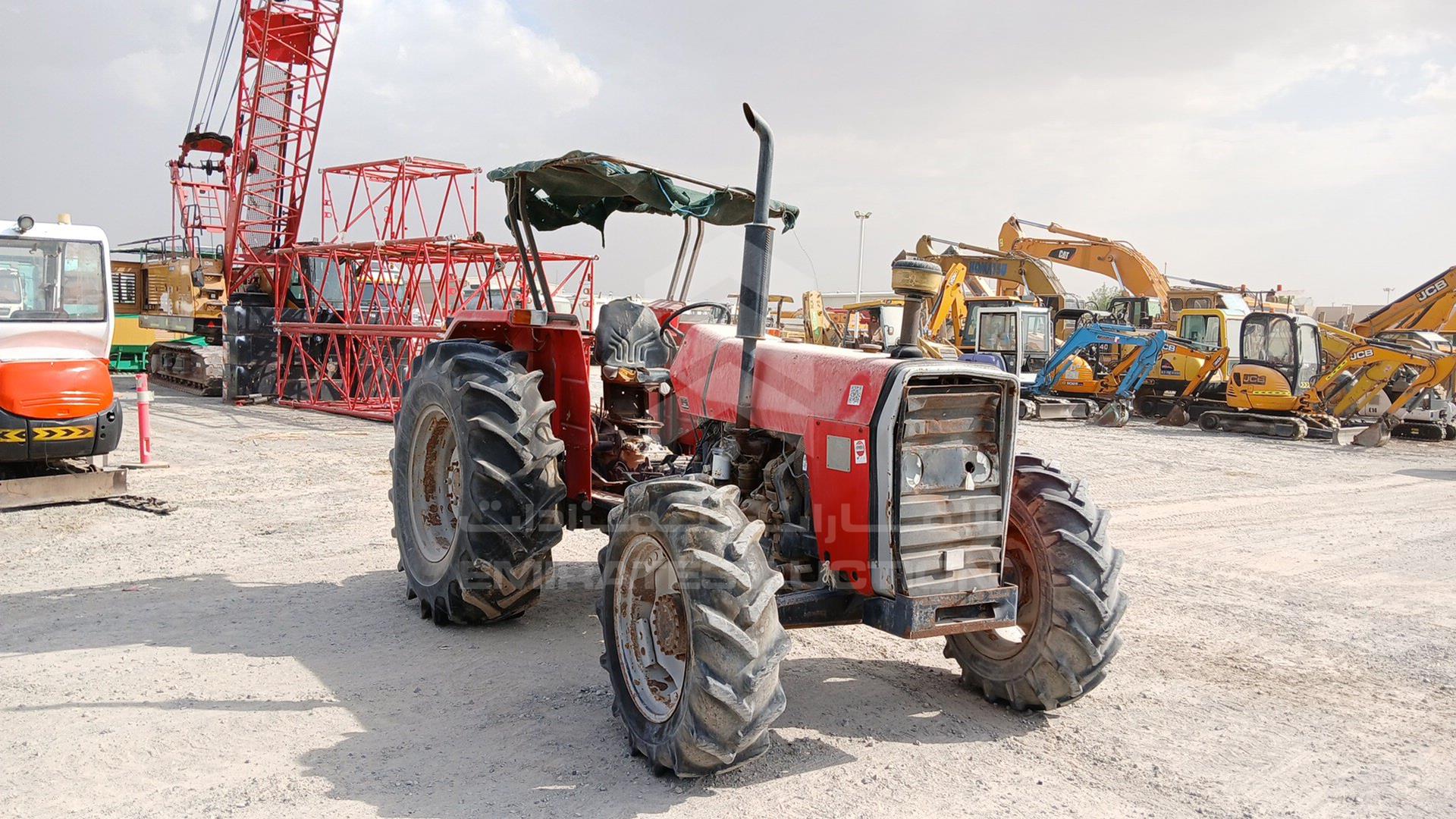 0 MASSEY FERGUSON --- VIN: LF31288U915812G