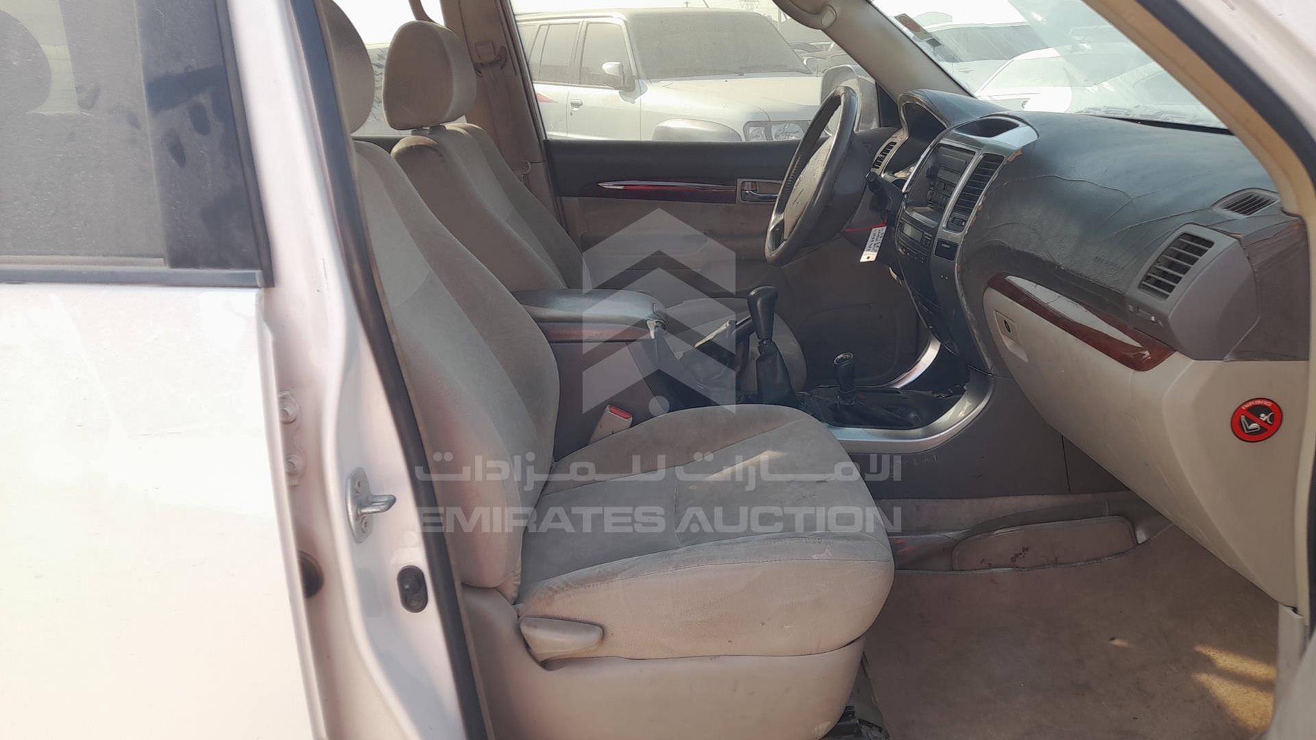 2007 TOYOTA PRADO VIN: JTEBU25J275071560