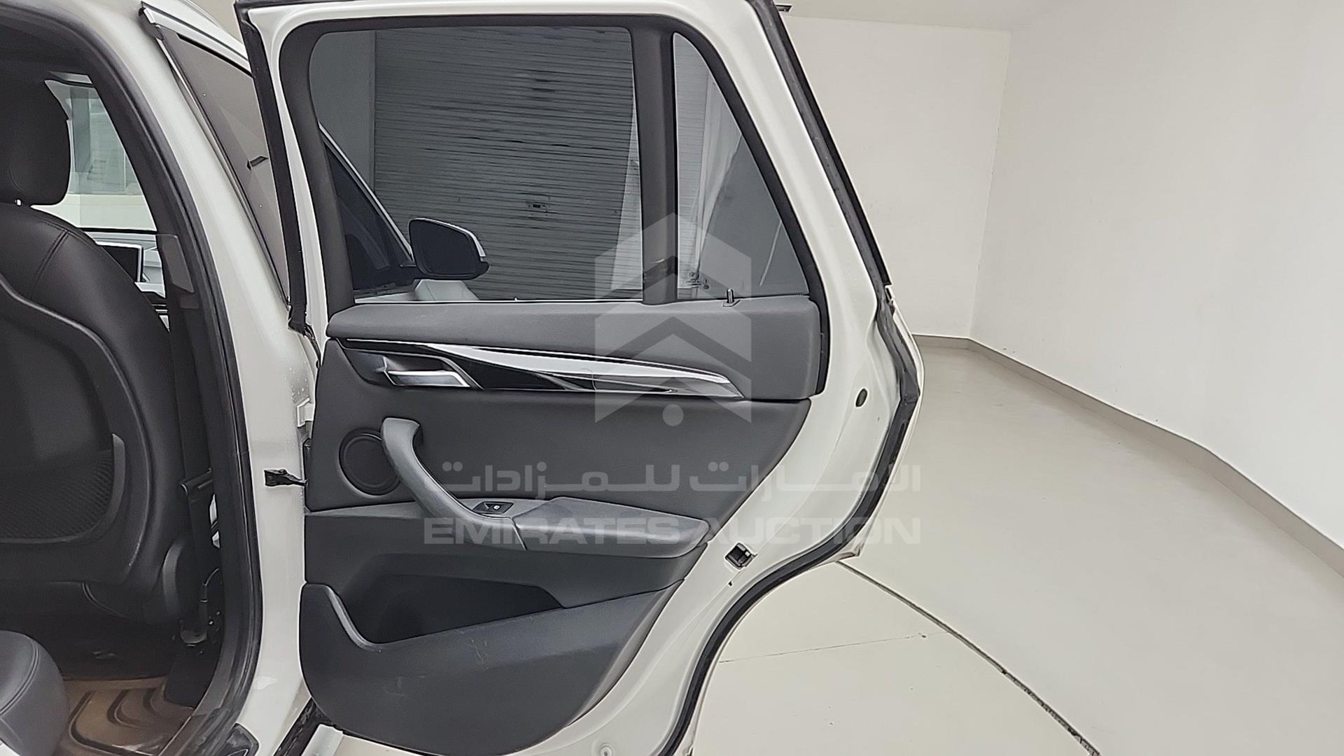 2021 BMW X1 VIN: WBXJG9C03MSS27498