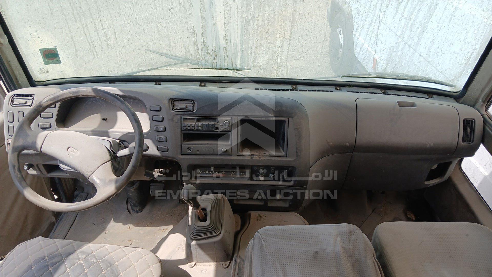 2005 MITSUBISHI ROSA VIN: JL5B3G6P65PD02516