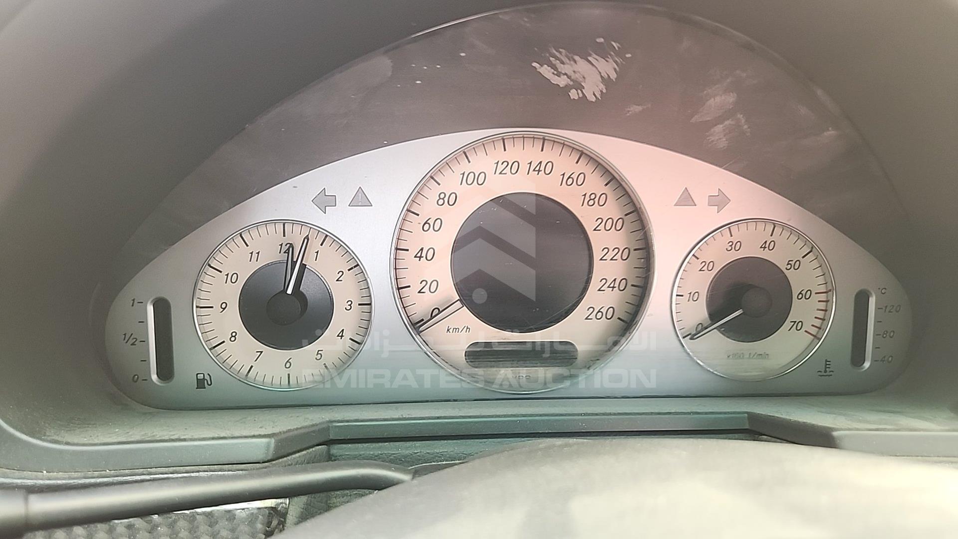 0 MERCEDES E 500 VIN: WDB2110701A038875