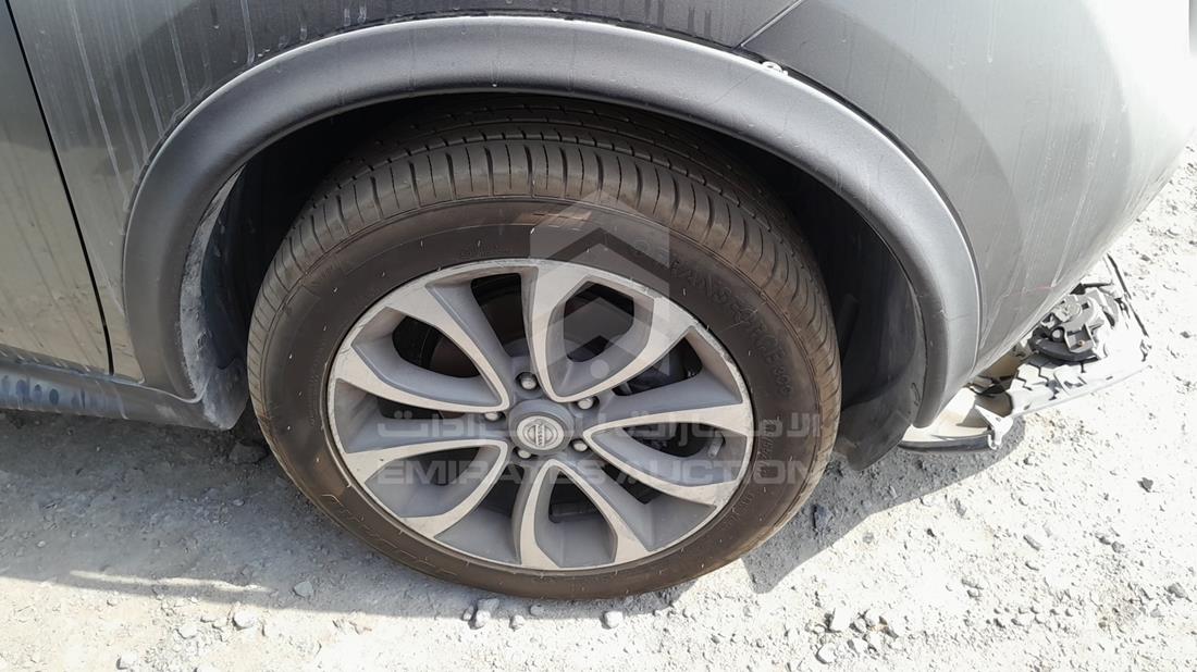 2015 Nissan Juke — Front Right Tyre — Photo 28