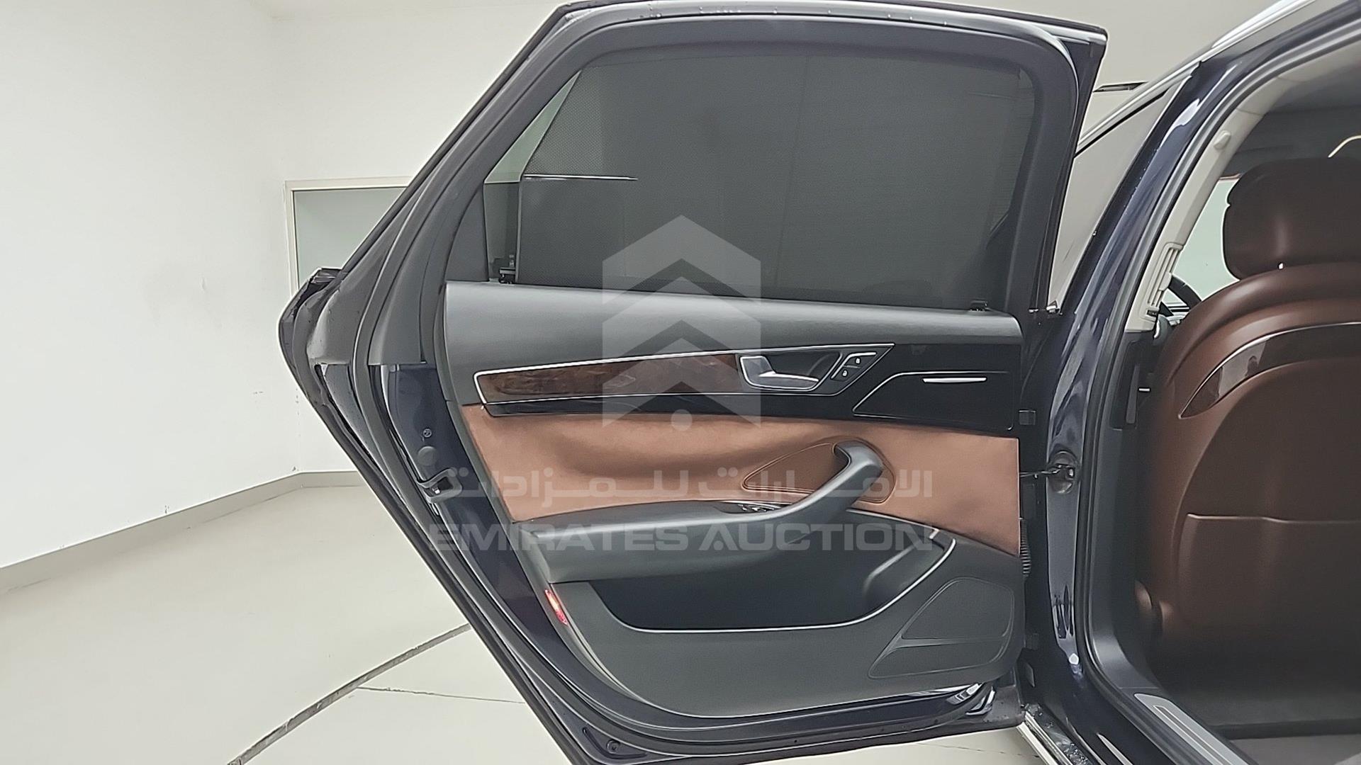 2012 AUDI A8 VIN: WAURVB4H8CN000577