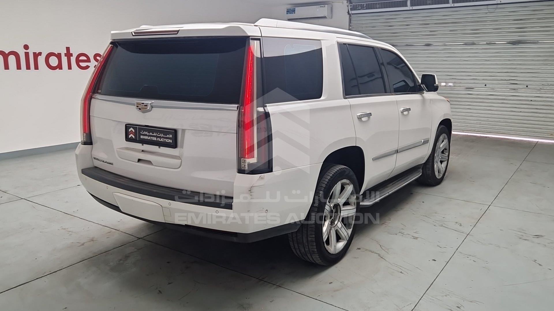 2017 CADILLAC ESCALADE VIN: 1GYS47KJ7HR507619