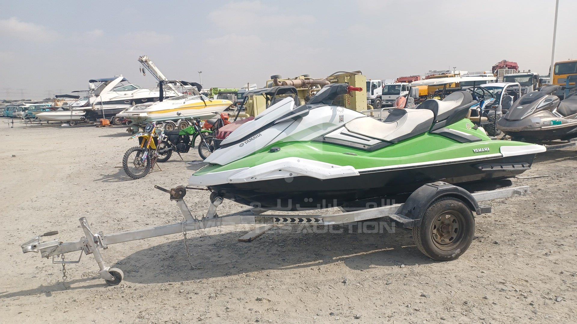 2021 JET SKI + TROLLEY YAMAHA VIN: USYAMA2416H121