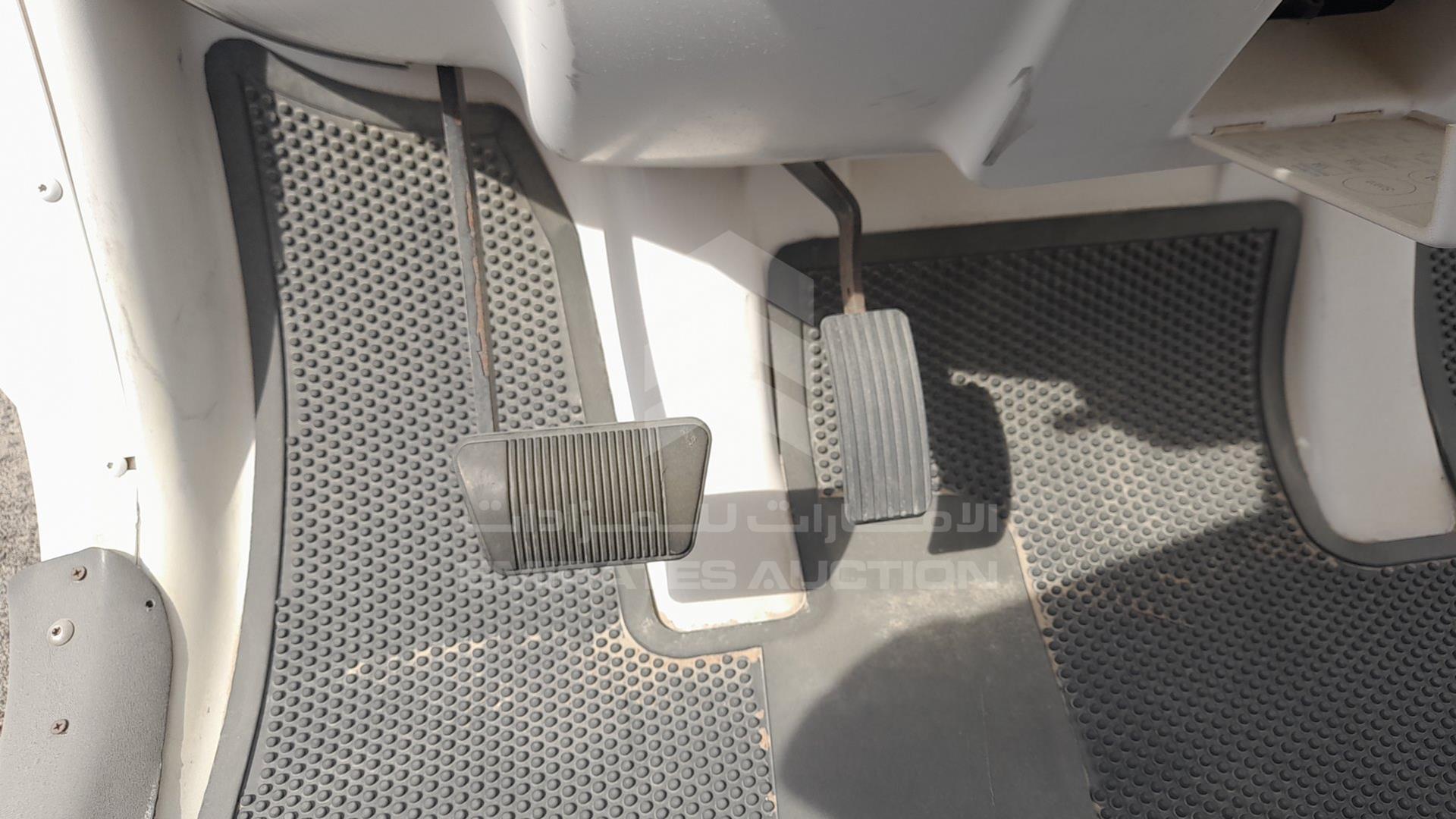 0 ELECTRIC VEHICLE --- VIN: 52CG6AGA2E0004957