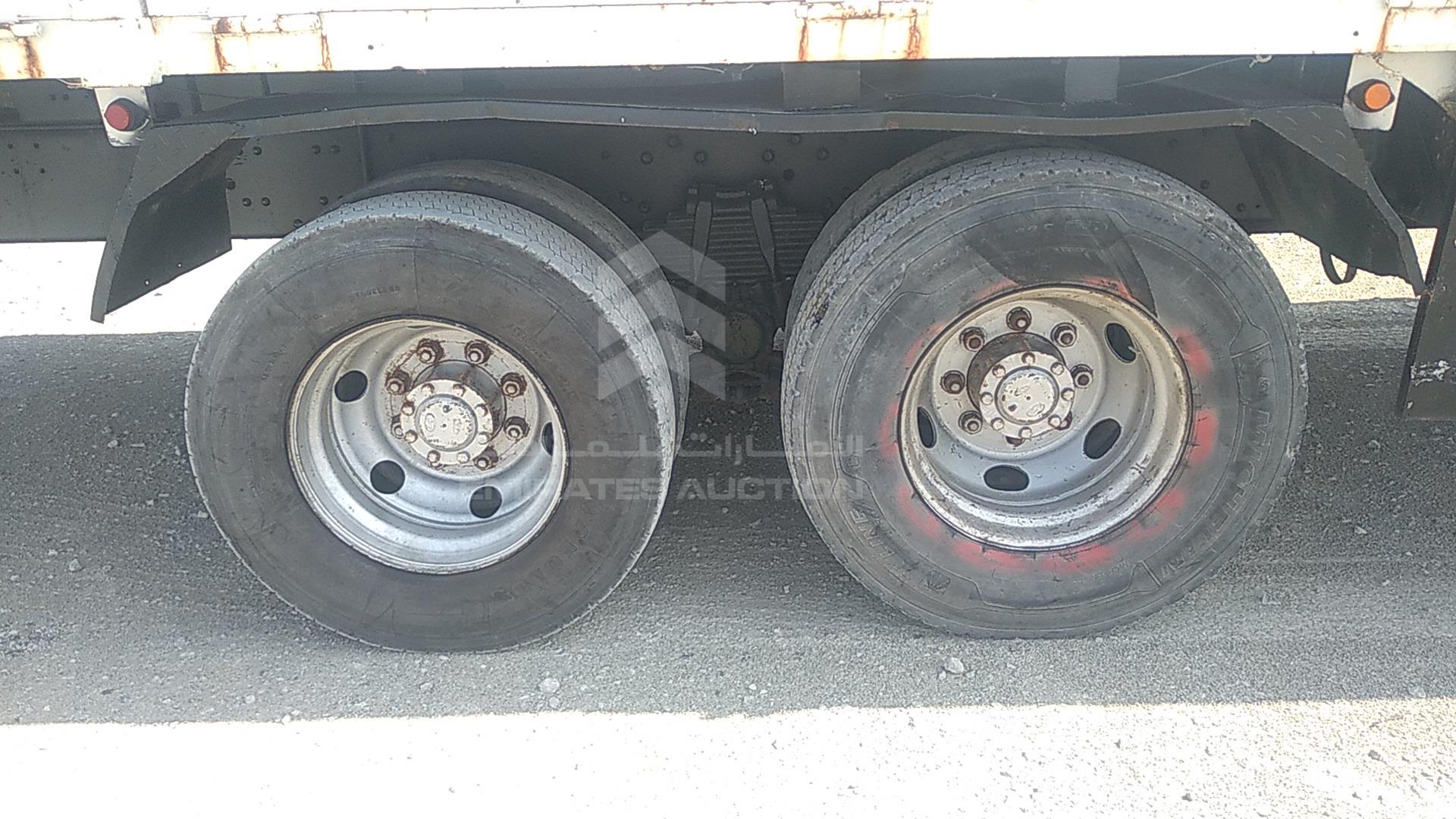 2000 HYUNDAI --- VIN: KMFDA19CPYC005650