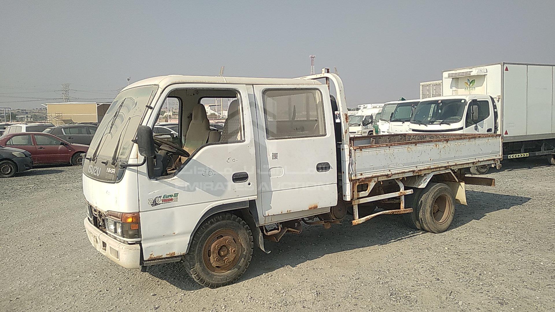 2010 ISUZU NKR VIN: LWLNKR8H7AL037000