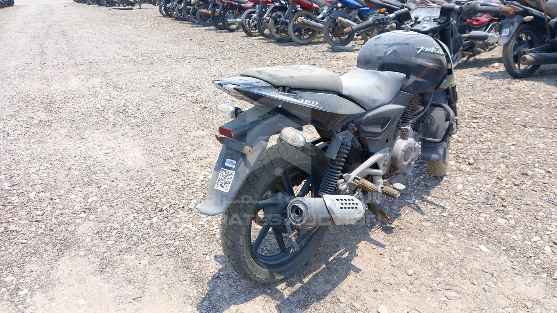 2016 BAJAJ PULSAR 180CC VIN: MD2A12DZXGCD72120