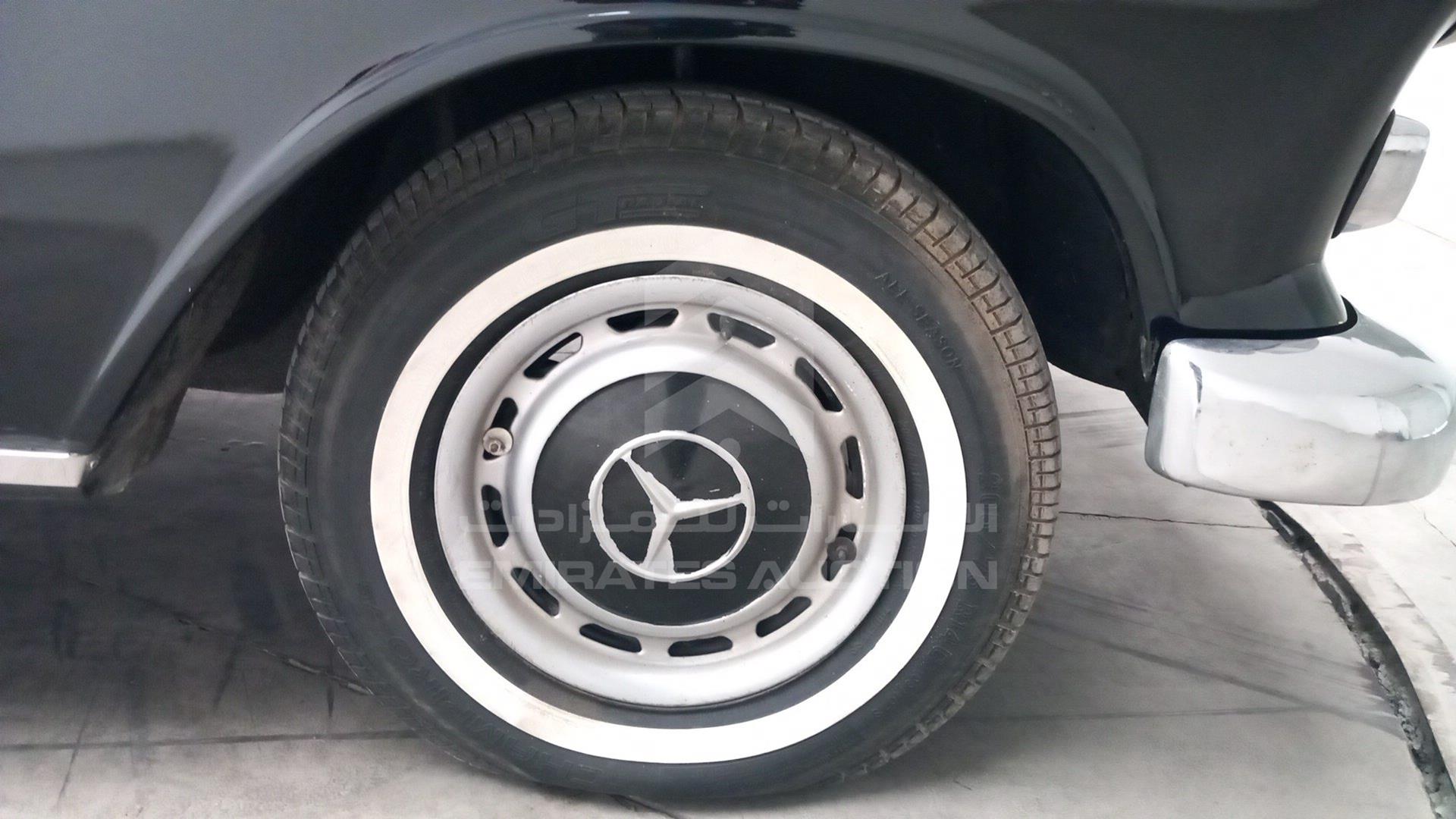 1965 MERCEDES 190 VIN: H001010124378