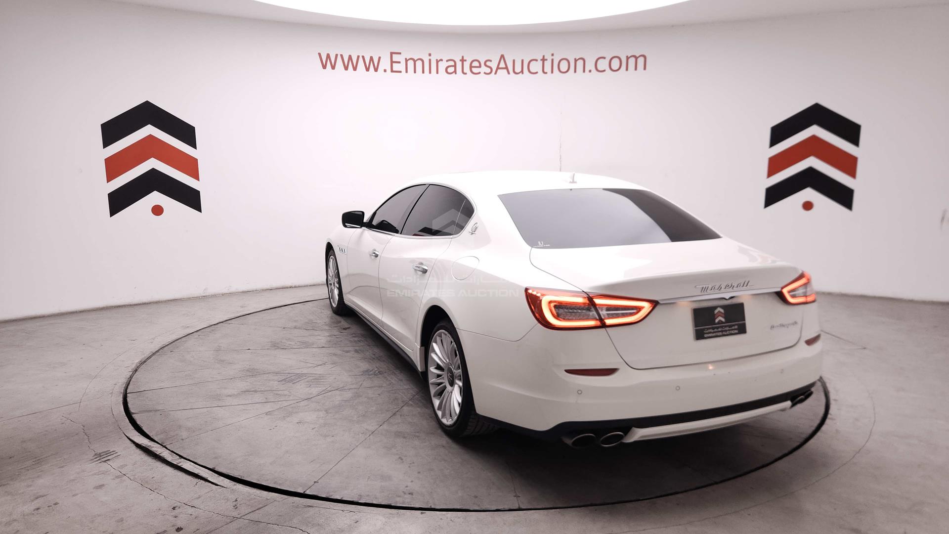 2015 MASERATI QUATTROPORTE VIN: ZAMSP56F8F1135769