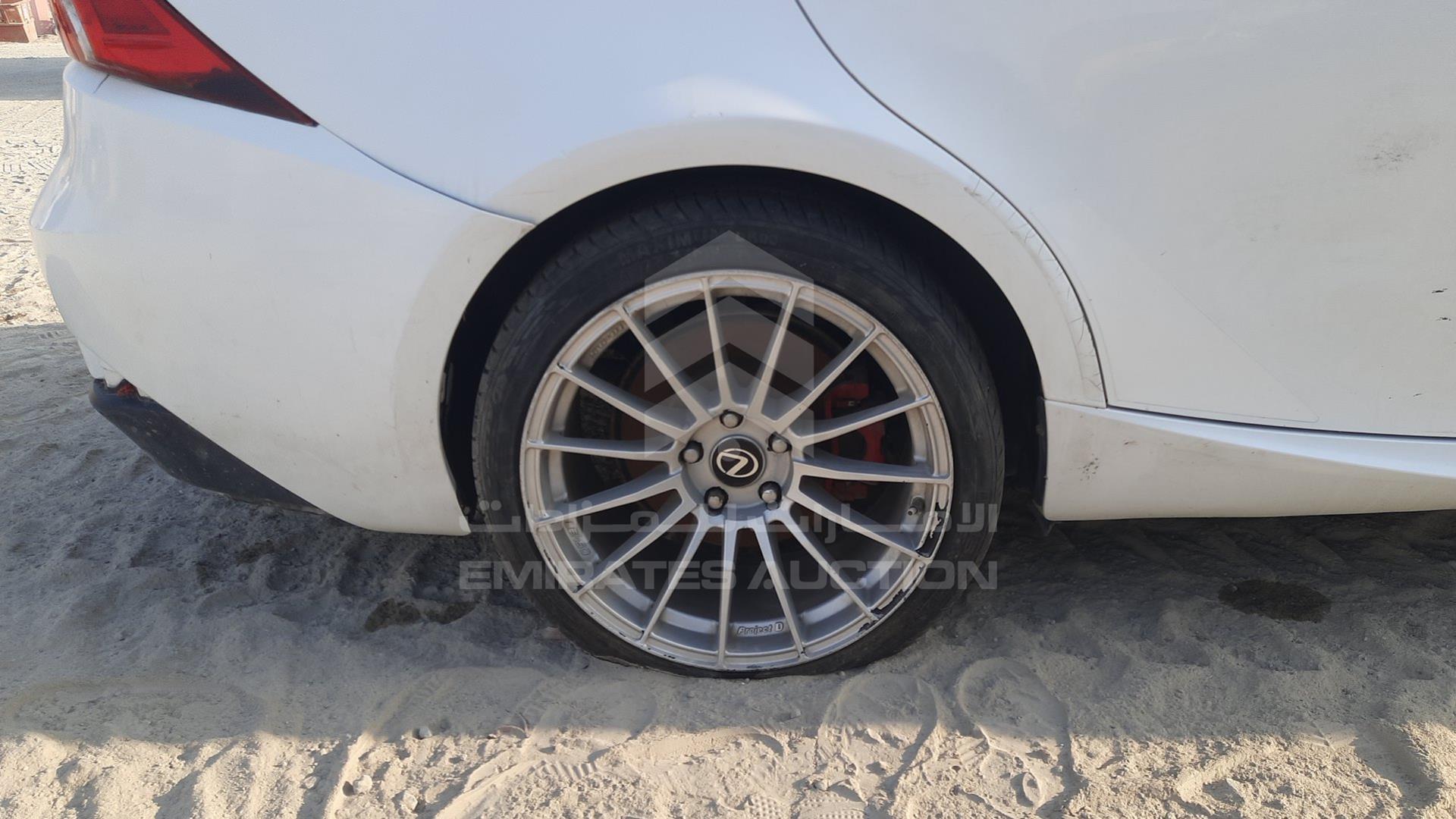 2016 LEXUS IS300 VIN: JTHCM1D20G5002152