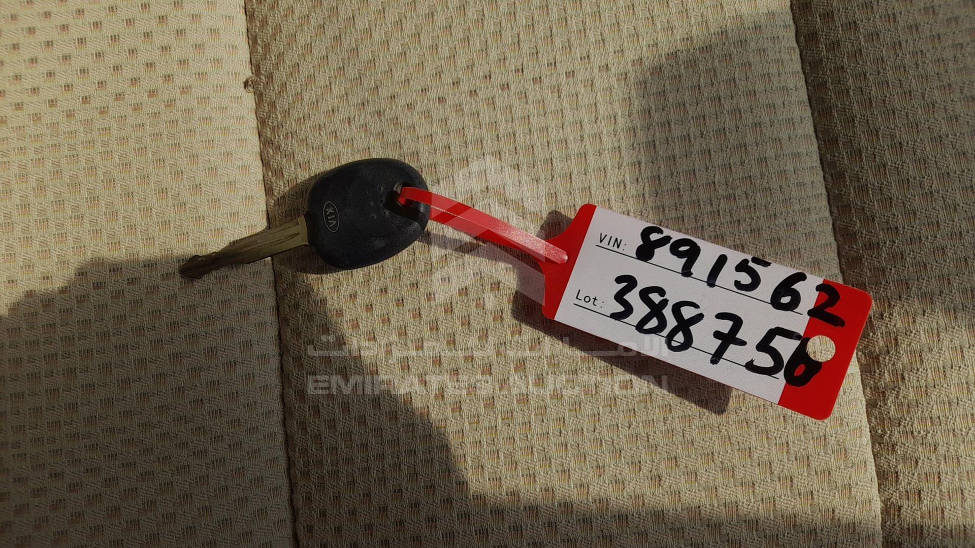 2015 KIA CERATO VIN: KNAFJ4113F5891562