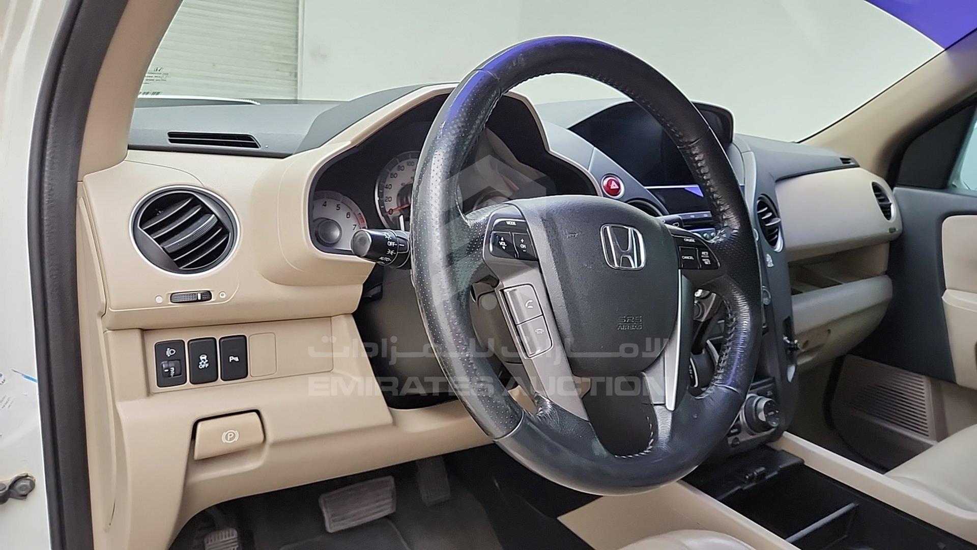 2015 HONDA PILOT VIN: 5FNYF4881FB701658