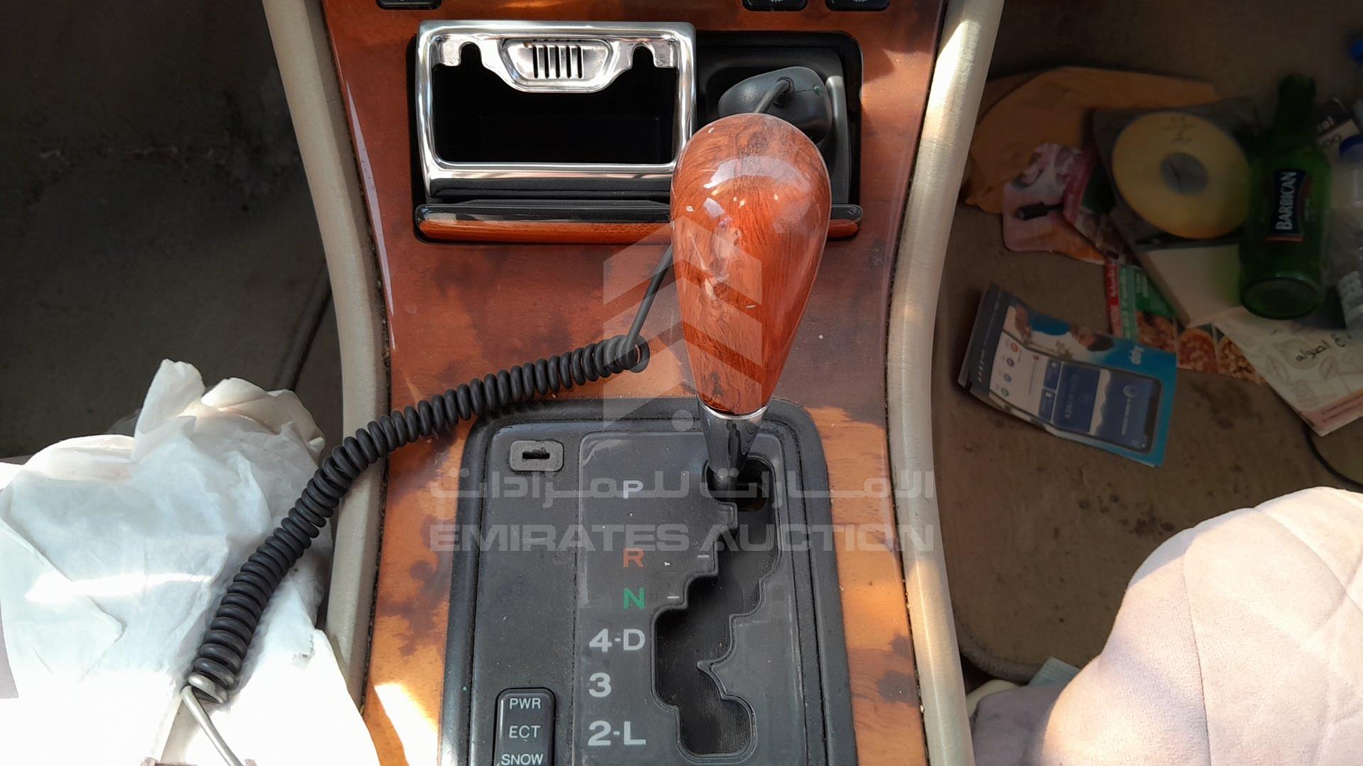 1998 LEXUS LS400 VIN: JT8BH28F5W0104898