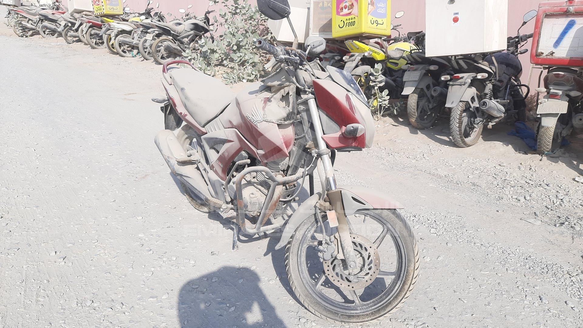 0 HONDA UNICORN VIN: ME4KC20B9J8003211