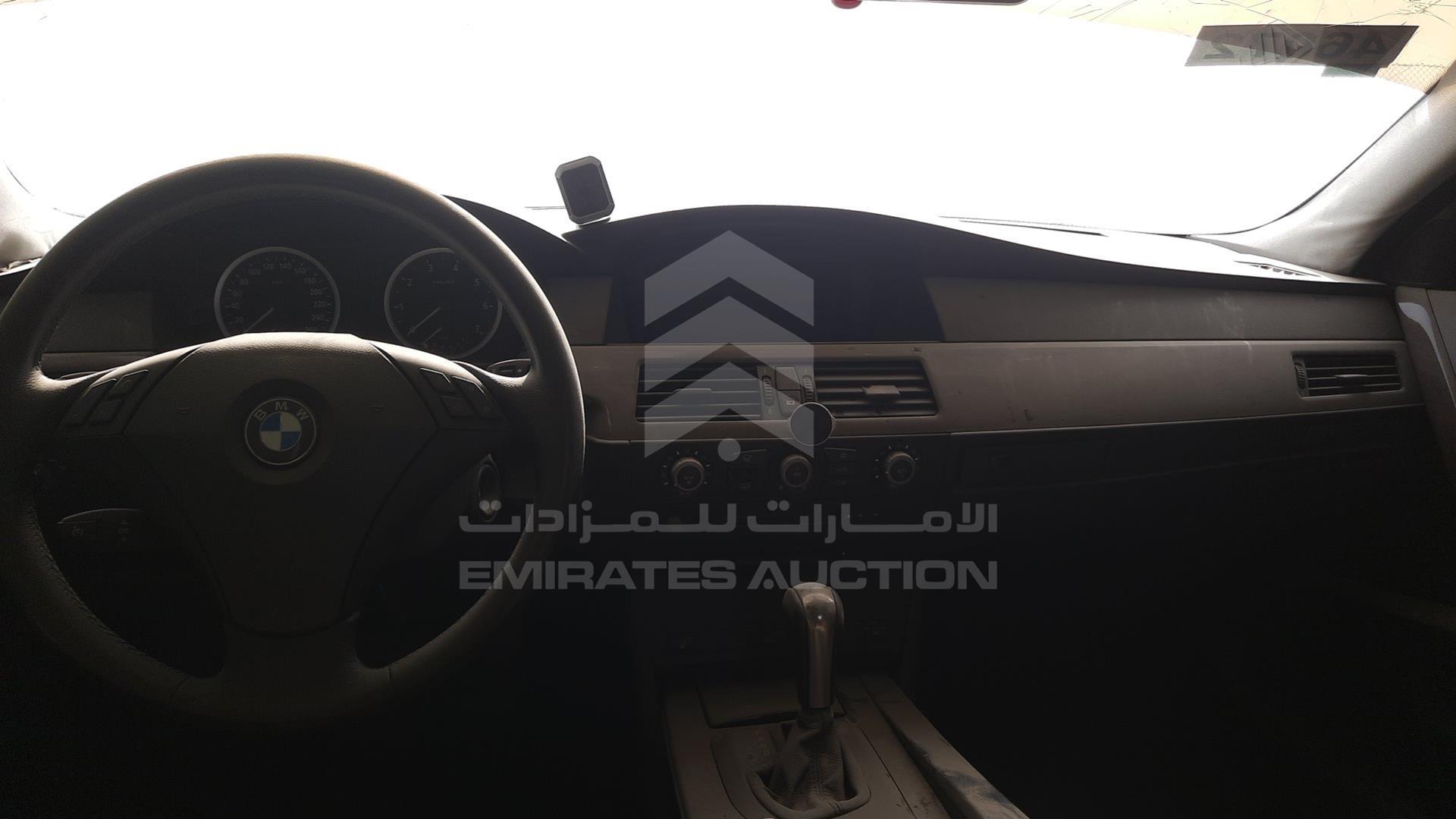 0 BMW 530I VIN: WBANA710X0B607034