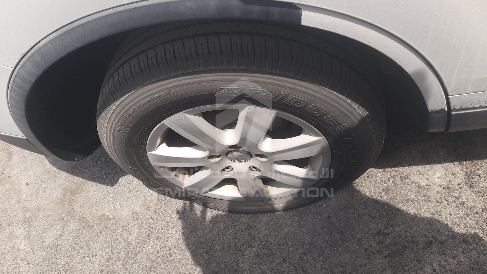 2013 VOLKSWAGEN --- VIN: WVGBC2BP8DD000215