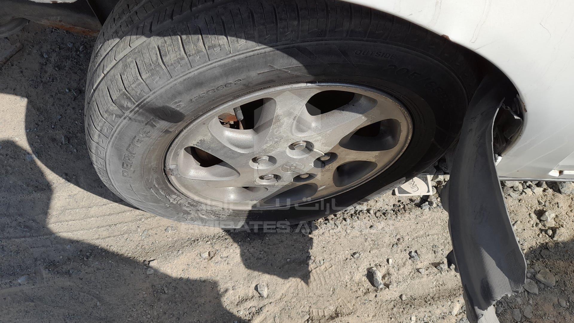 2004 TOYOTA CAMRY VIN: 6T1BE32K04X454997
