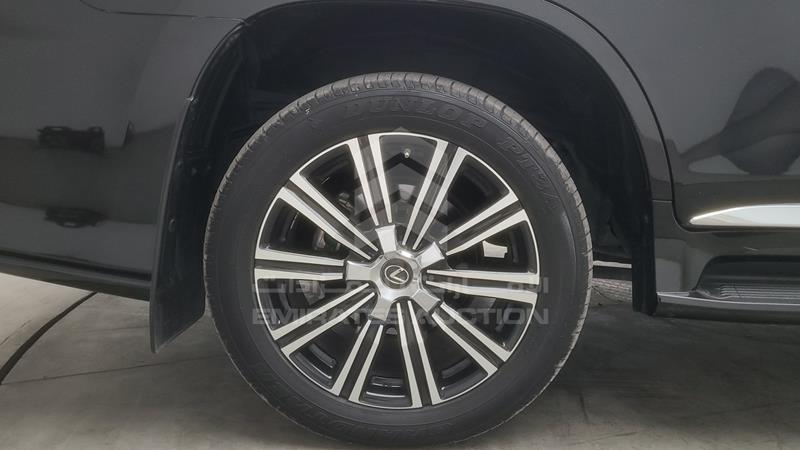 JTJHY00W1L4326058 Auction: EmiratesAuction Lot: 409451 JTJHY00W1L4326058 Lexus LX 570 2020 WHITE Photo 51