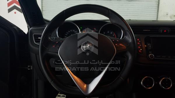 Alfa Romeo Gilulietta 2018 ZARCABC48J7488682 Image 6